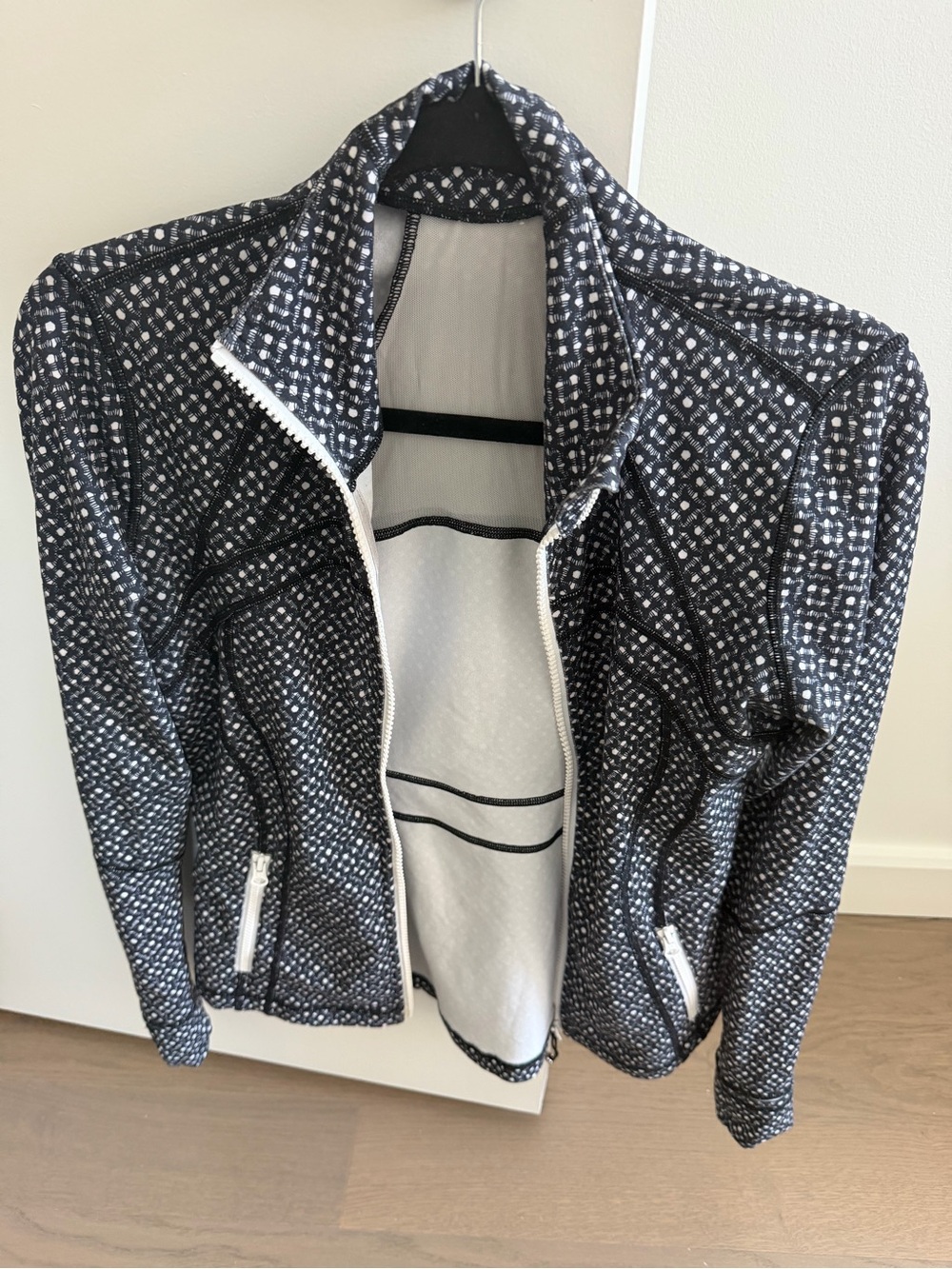 lululemon athletica Black and White Patterned Zip-Up Jacket